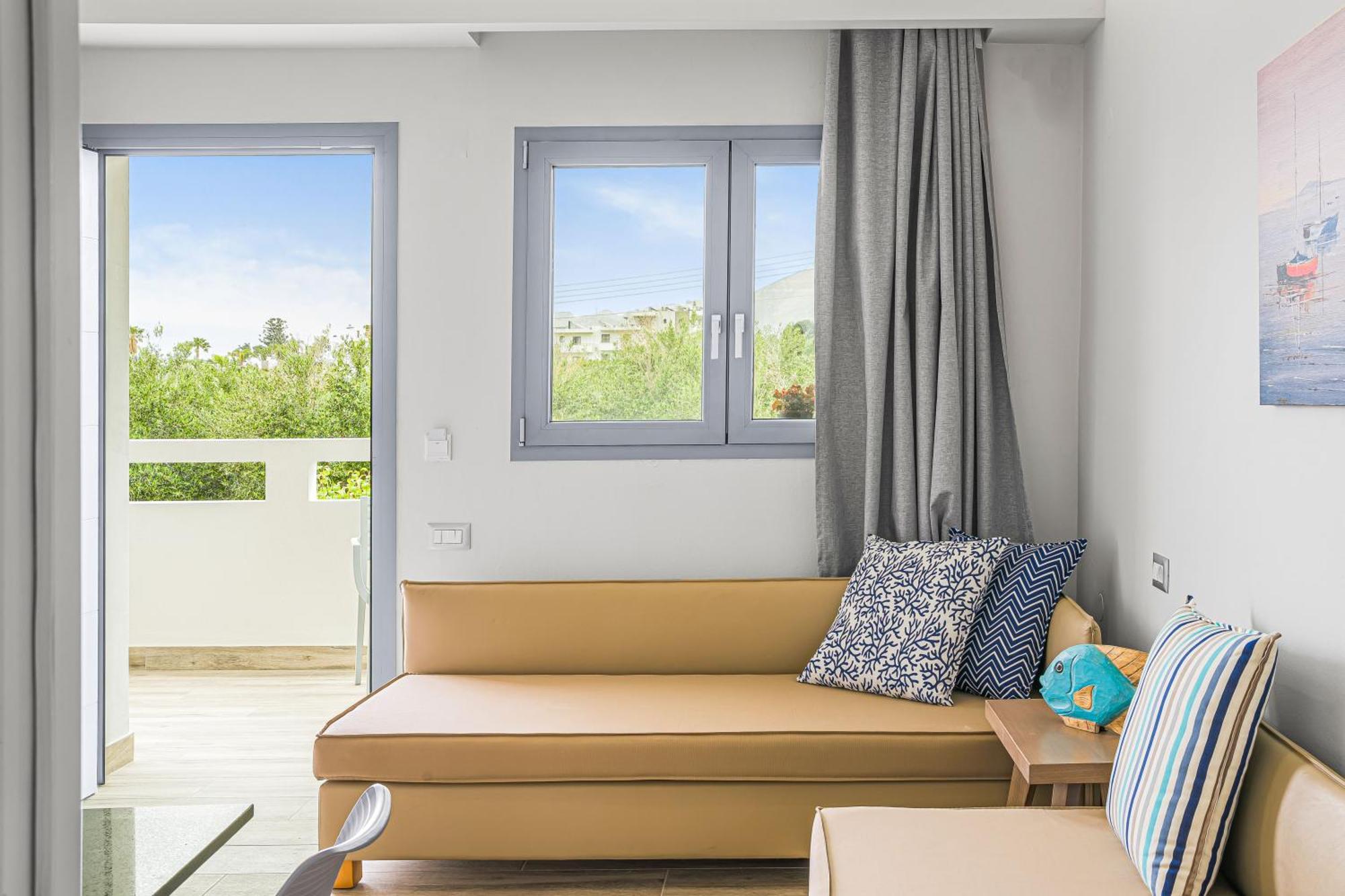 Sergiani Garden Hotel Apartments Stalís Ngoại thất bức ảnh